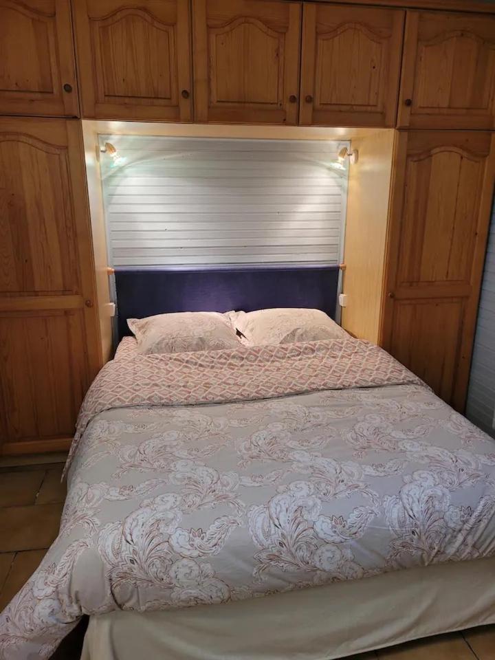 Chambres D'Hotes Chez Claire Буврон-ан-Уж Екстериор снимка