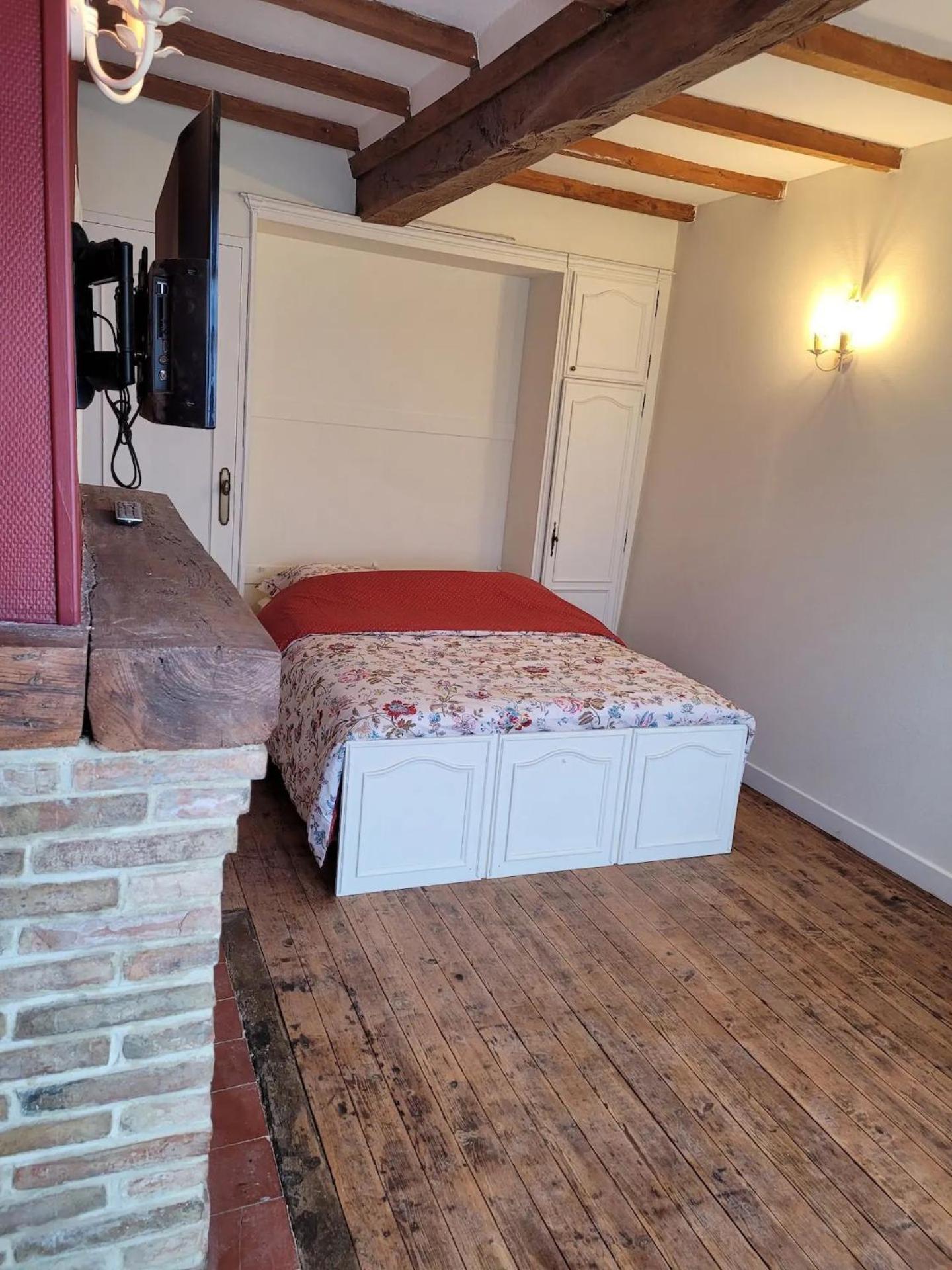 Chambres D'Hotes Chez Claire Буврон-ан-Уж Екстериор снимка